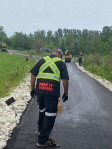 Shoeing an asphalt driveway in Orangeville An essential part of the process!